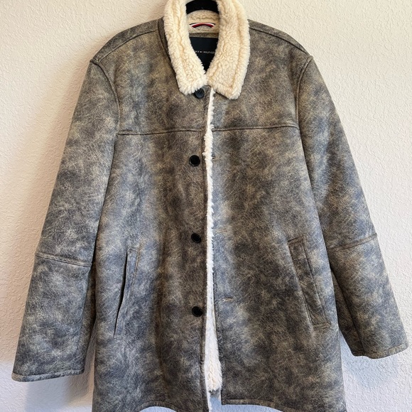 Tommy Hilfiger Men's Classic Faux Shearling Walking Coat - Size XXL - Picture 7 of 11
